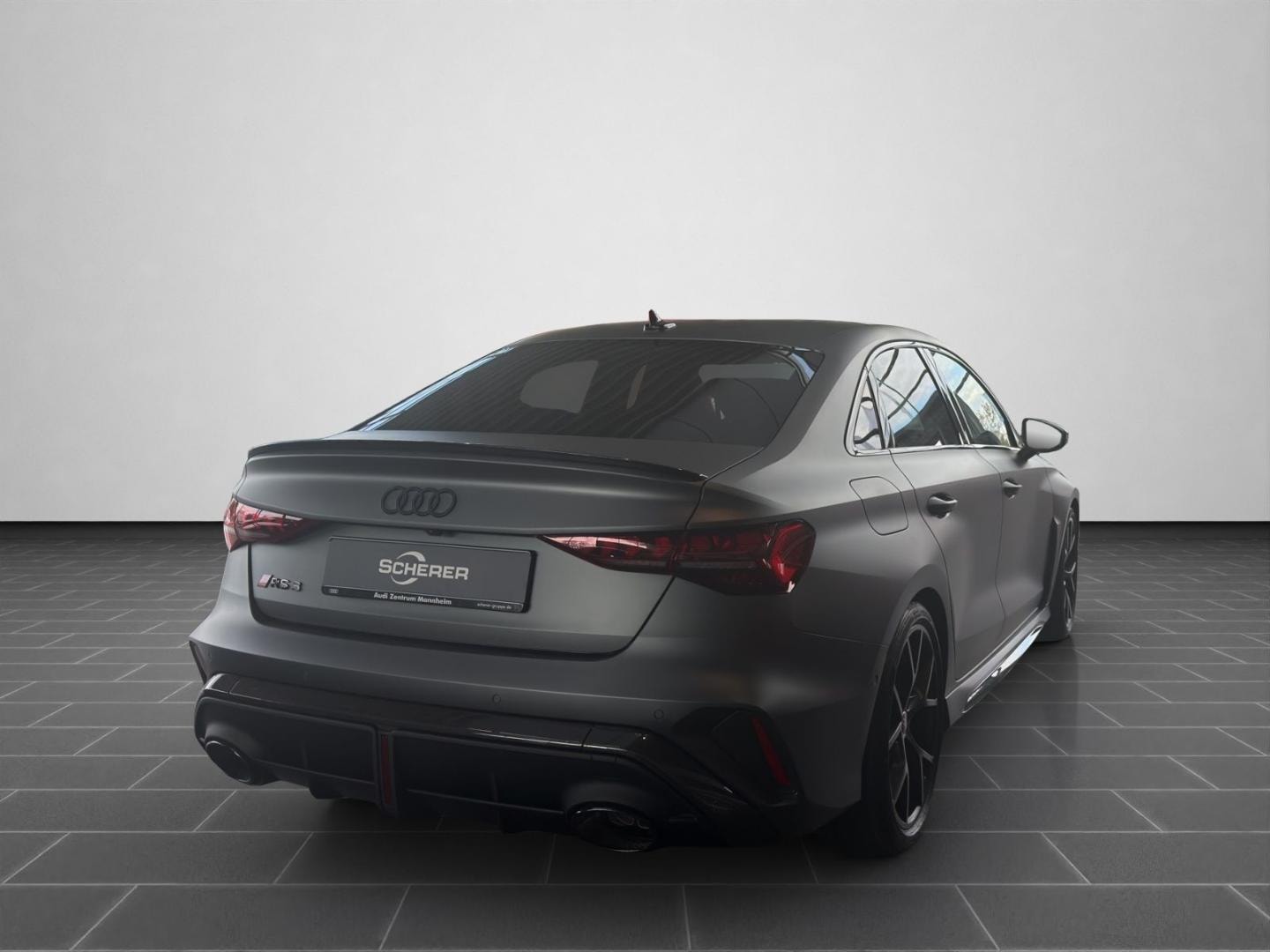 Bild über Audi RS 3 Limousine TFSI quattro 294 kW S tronic - für weitere Informationen kontaktieren Sie den Audi Partner