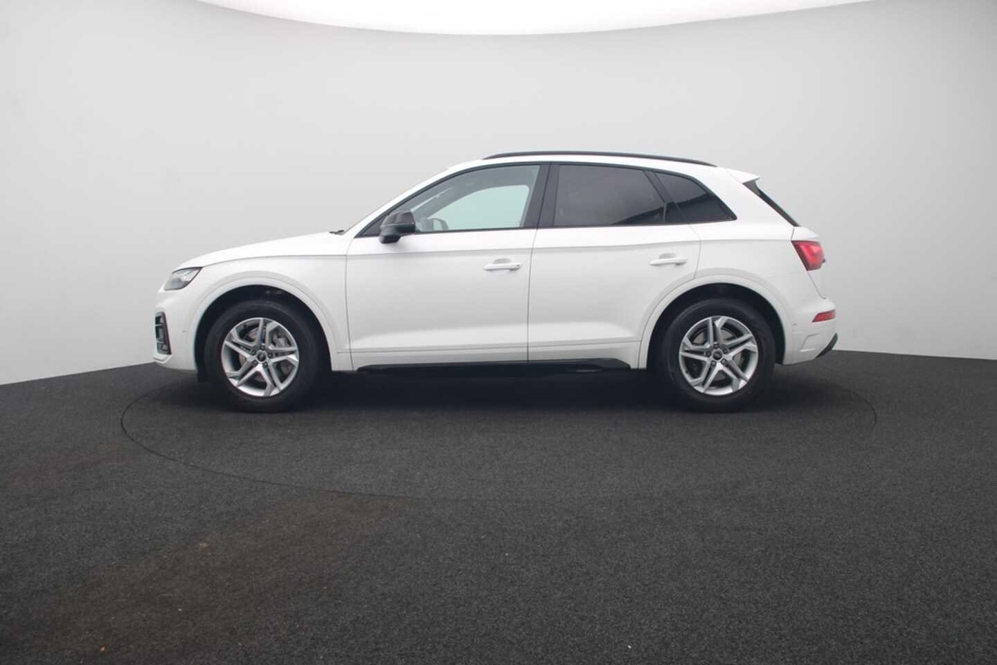 Bild über Audi Q5 35 TDI S tronic - für weitere Informationen kontaktieren Sie den Audi Partner