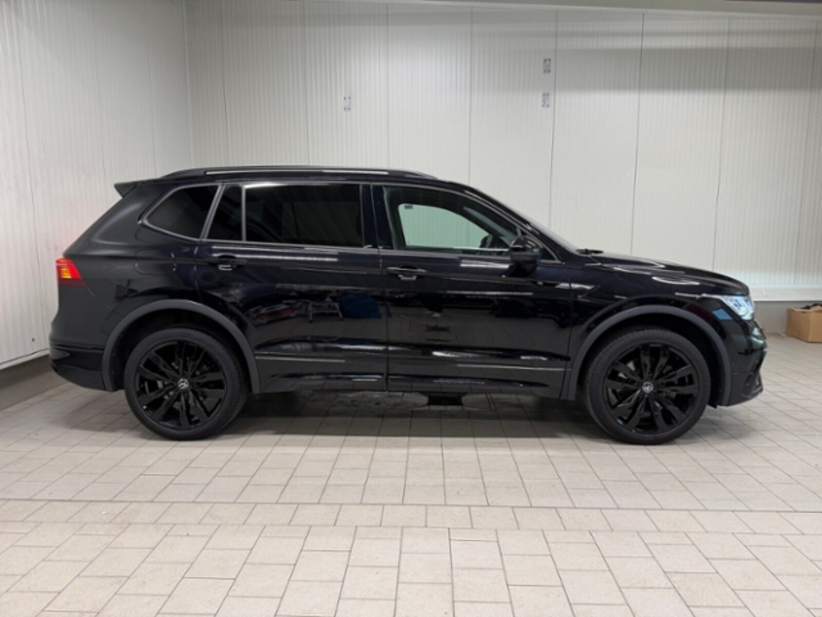 Volkswagen Tiguan Allspace – Bild 8