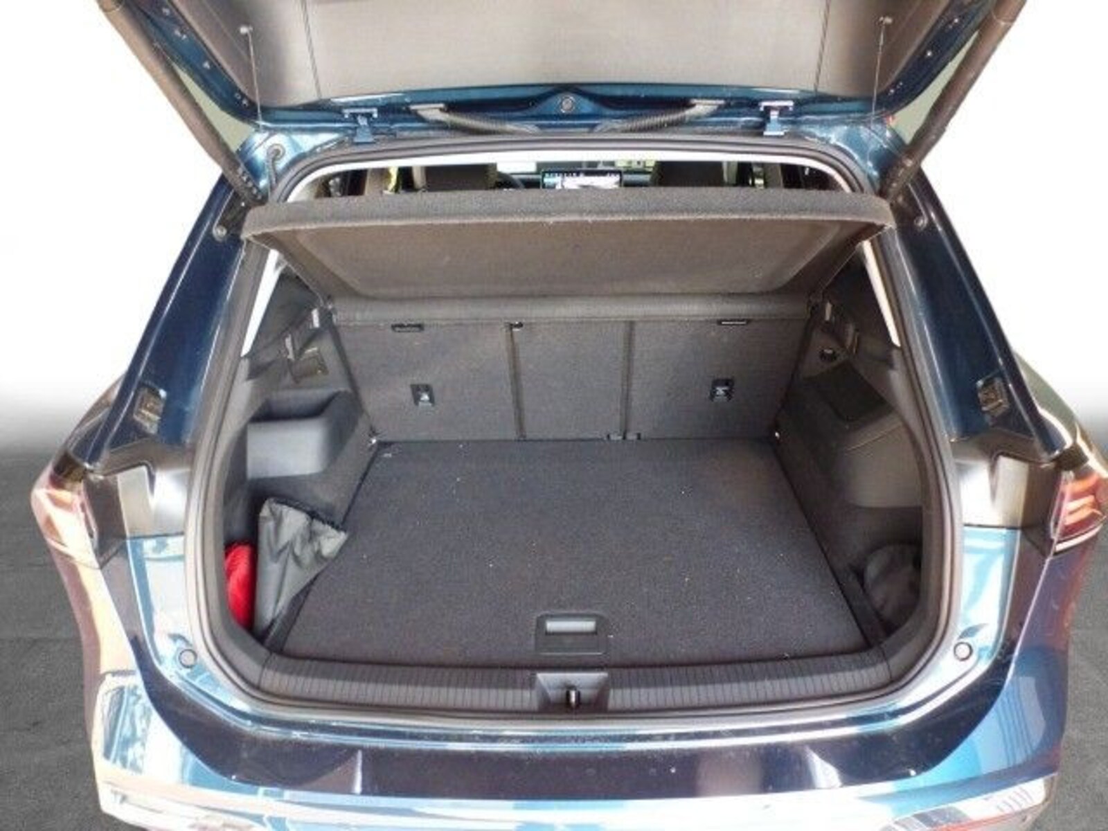 Volkswagen Tiguan – Bild 8
