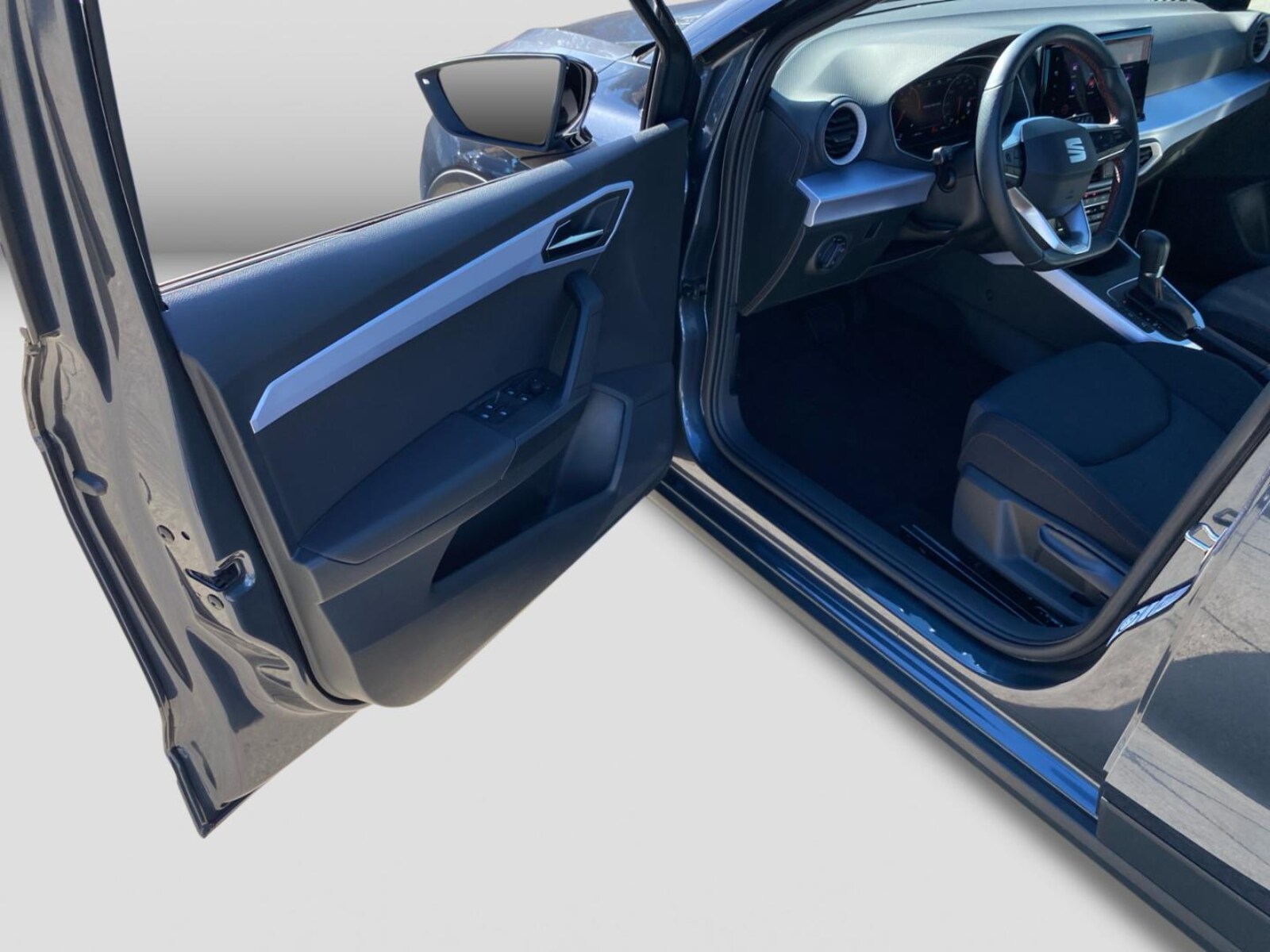 SEAT Arona – Bild 13