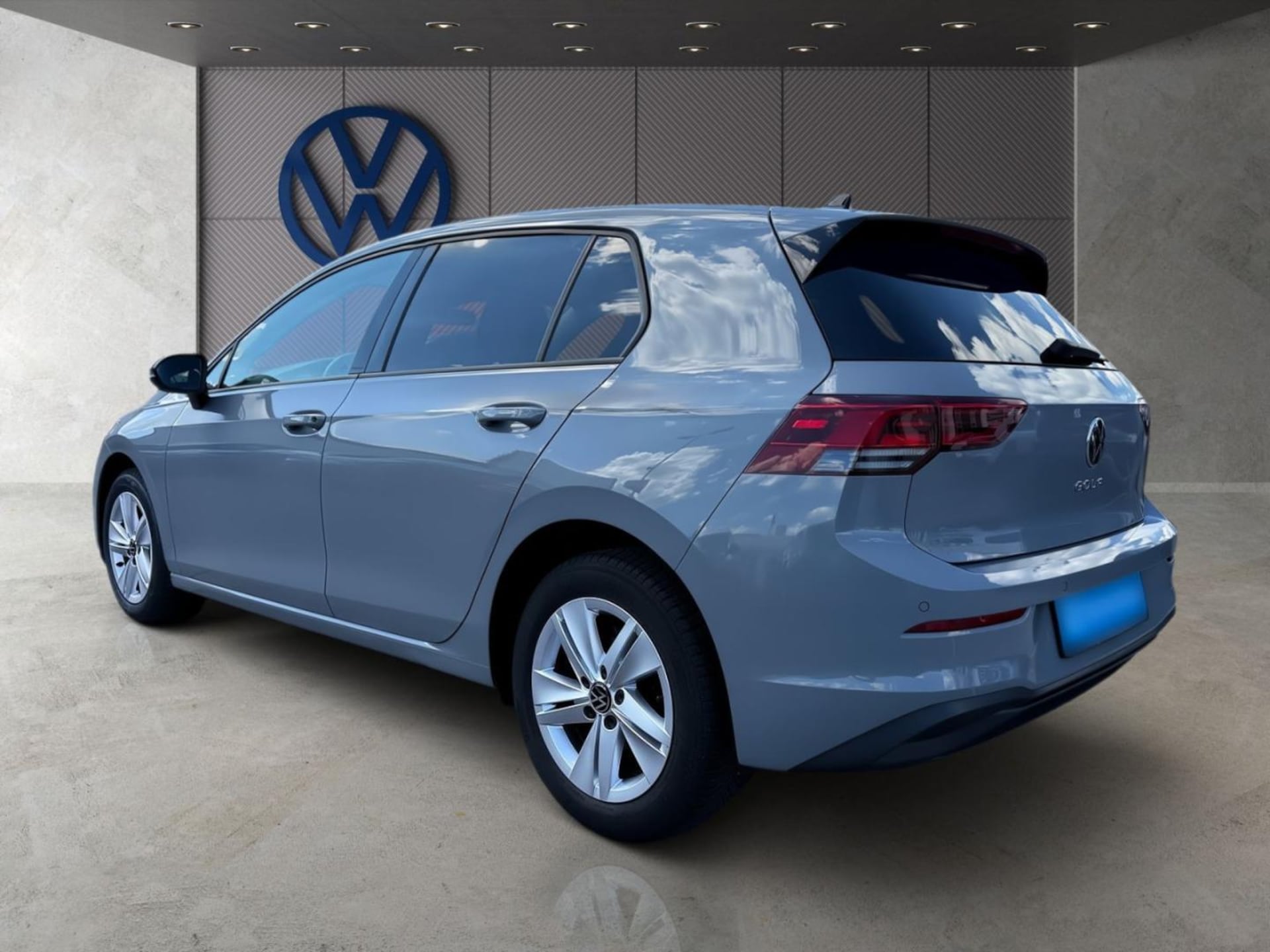 Volkswagen Golf Life
