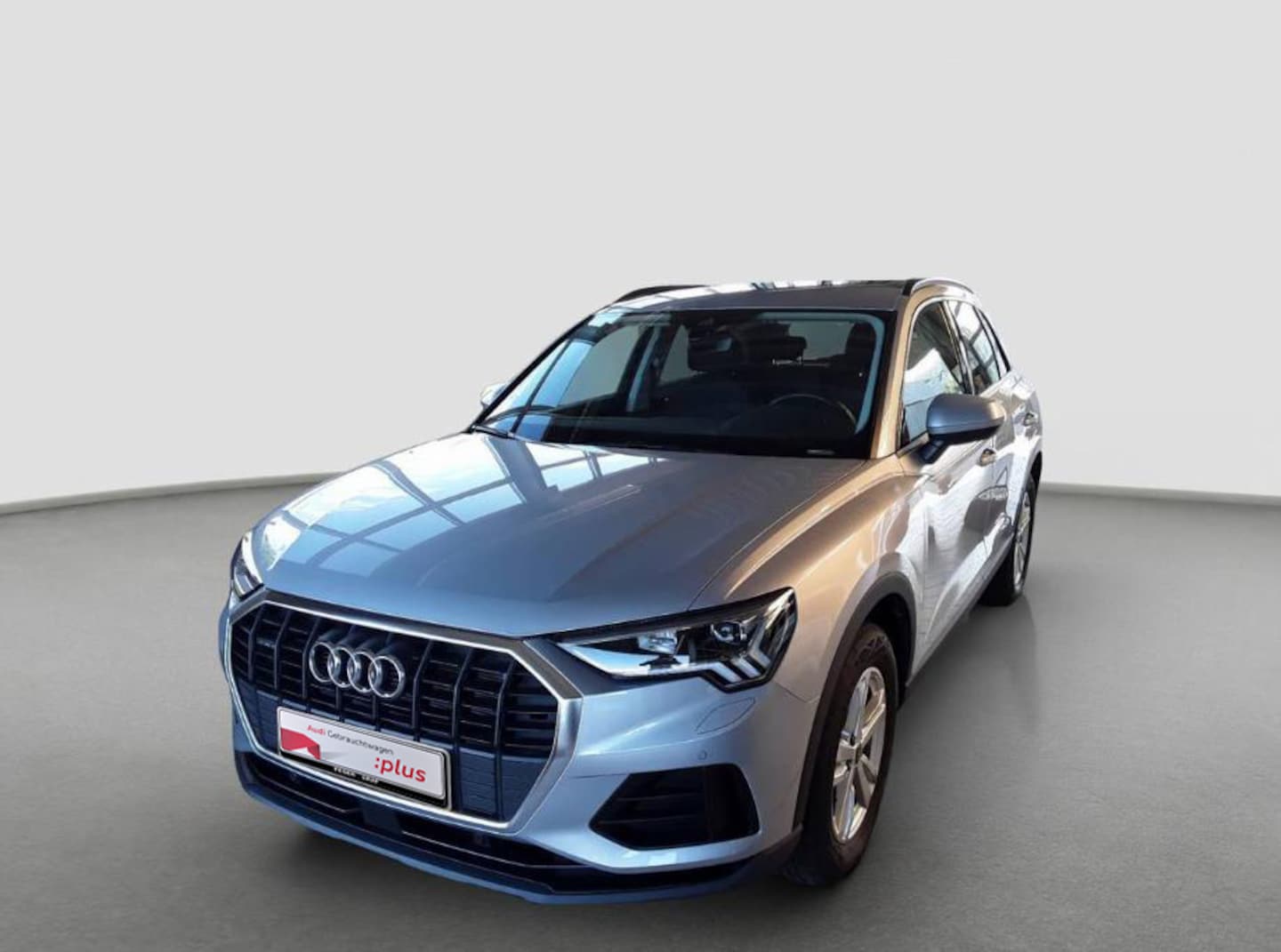Bild über Audi Q3 40 TDI quattro S tronic - für weitere Informationen kontaktieren Sie den Audi Partner