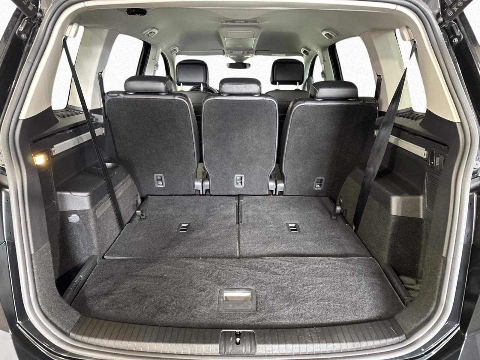 Volkswagen Touran – Bild 18