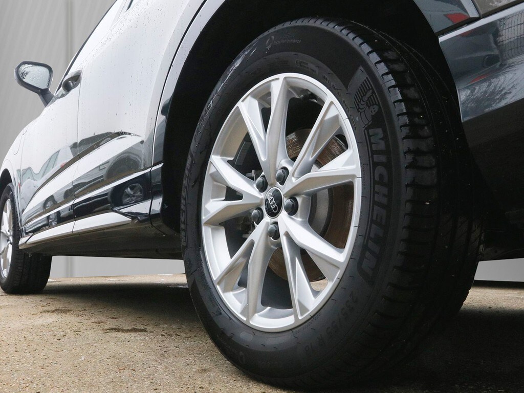 Image about Audi Q3 Sportback TFSI e S line 45 TFSI e S tronic