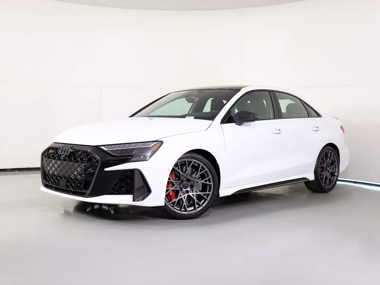 2026 Audi RS 3 2.5 TFSI quattro S tronic's photo
