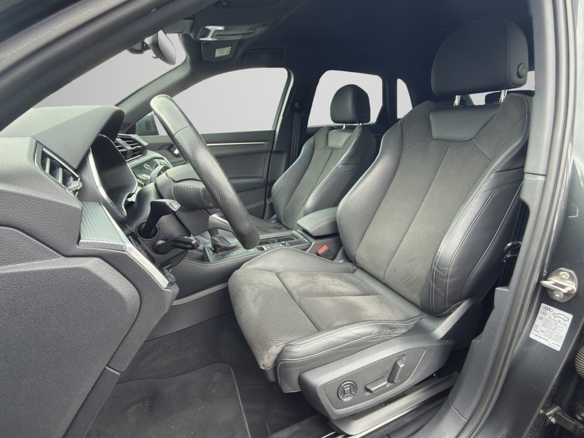 Audi Q3 SUV S line