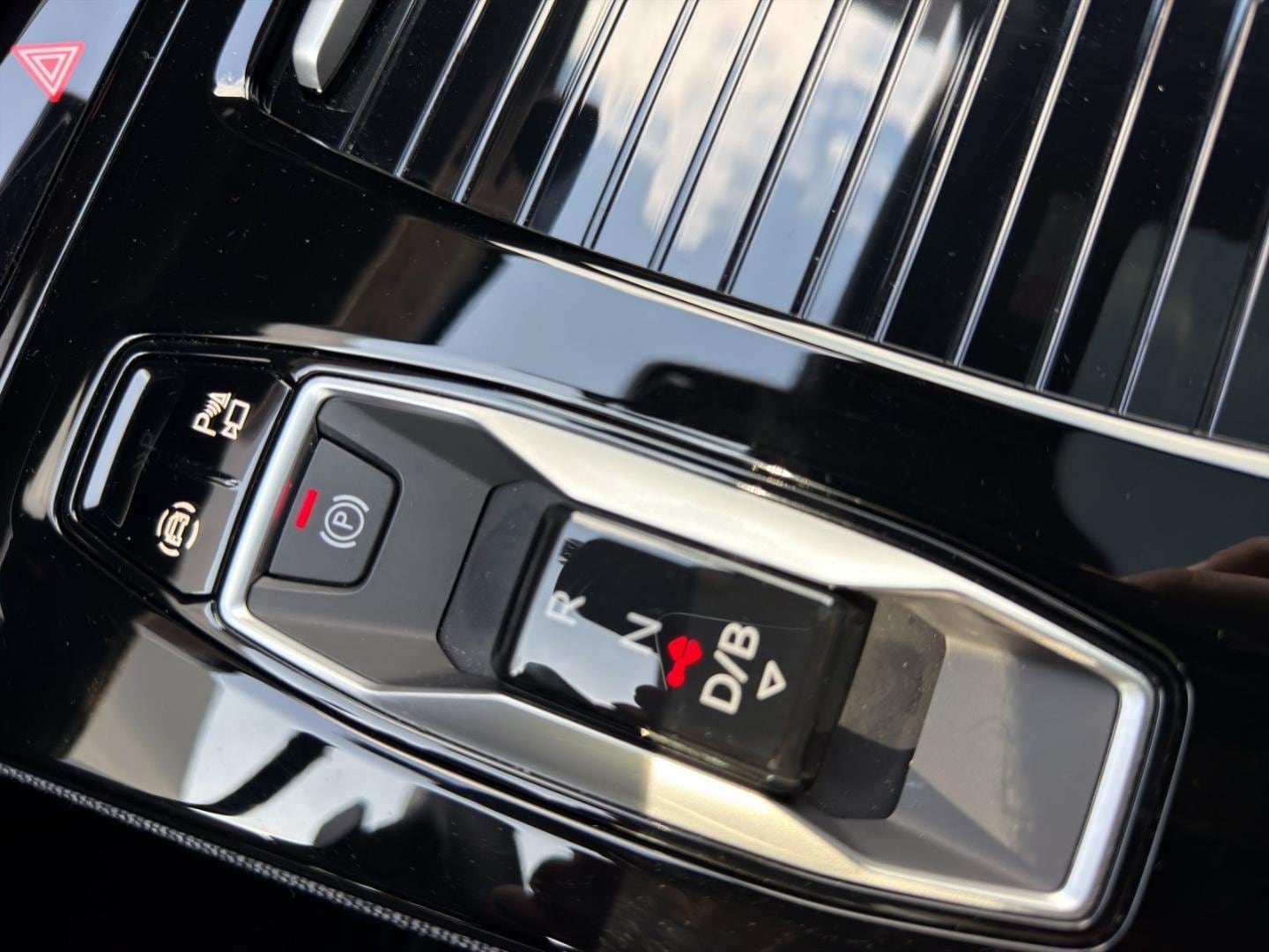 Bild über Audi A6 Sportback e-tron e-tron performance - für weitere Informationen kontaktieren Sie den Audi Partner