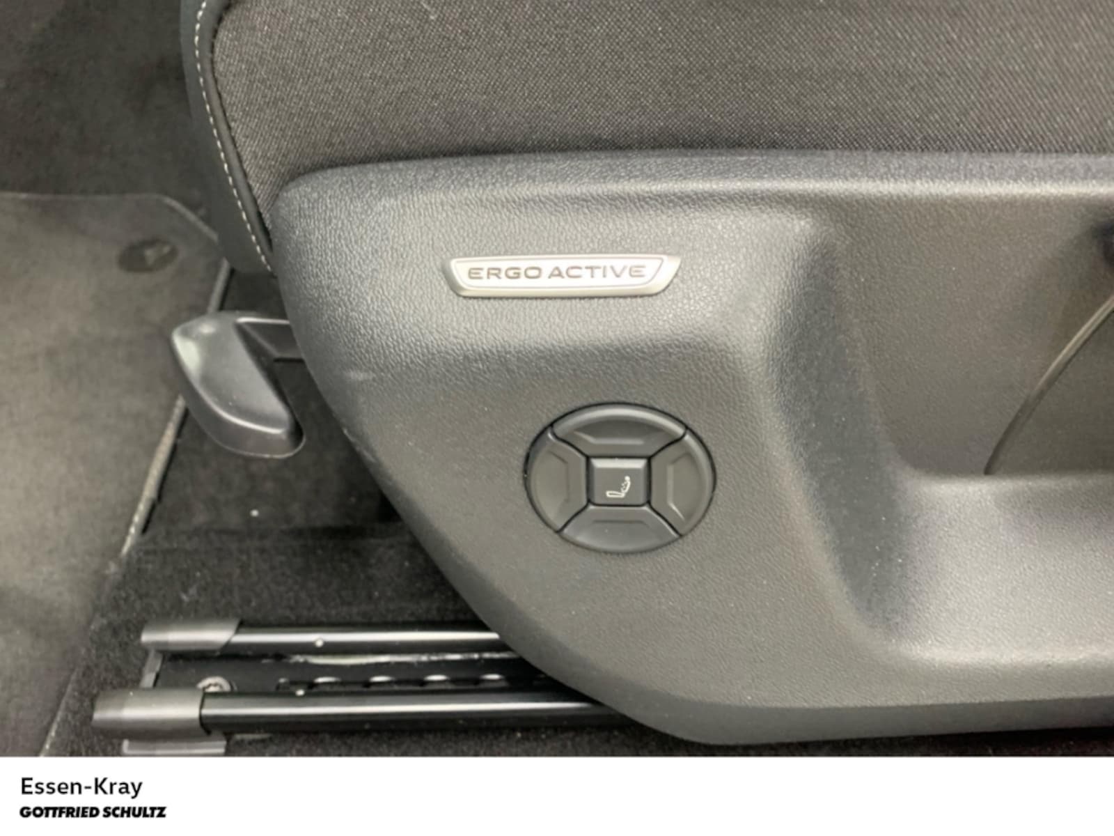 Volkswagen Tiguan – Bild 10