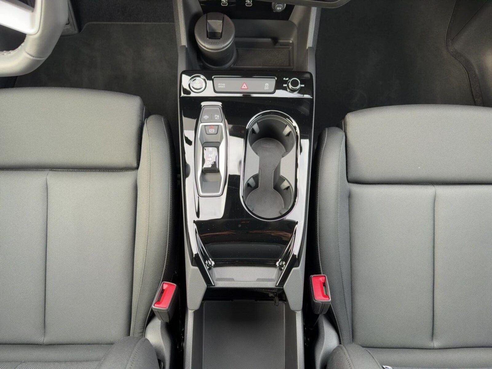 Audi Q6 e-tron – Bild 17