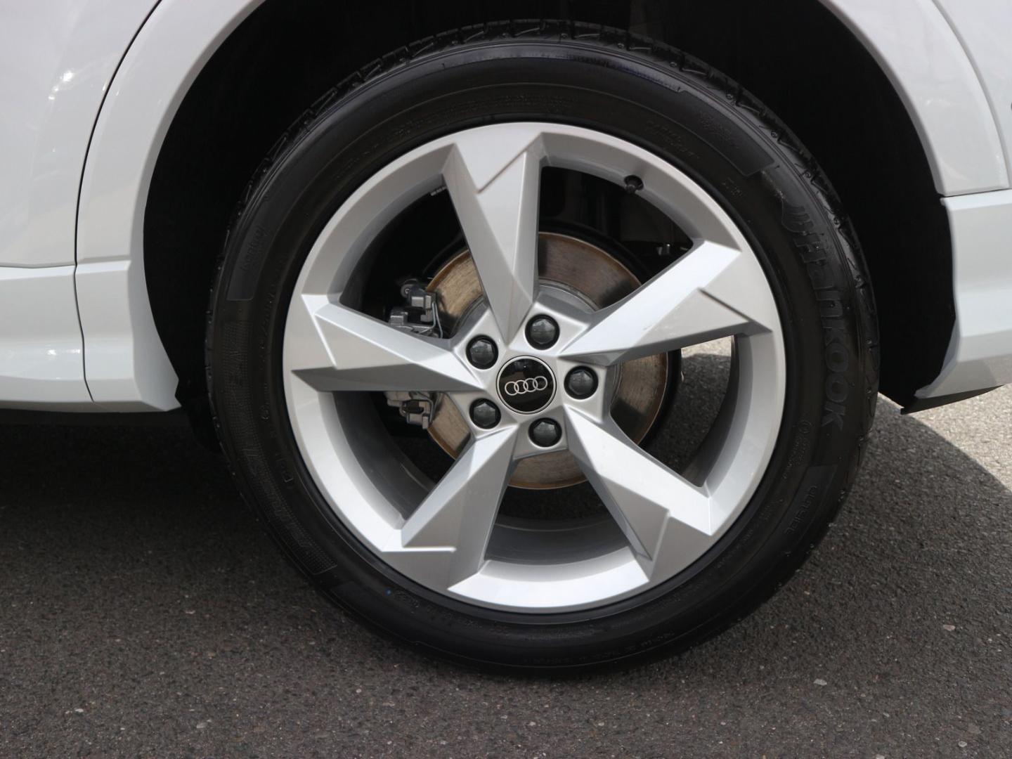 Image about Audi Q3 advanced 35 TDI S tronic