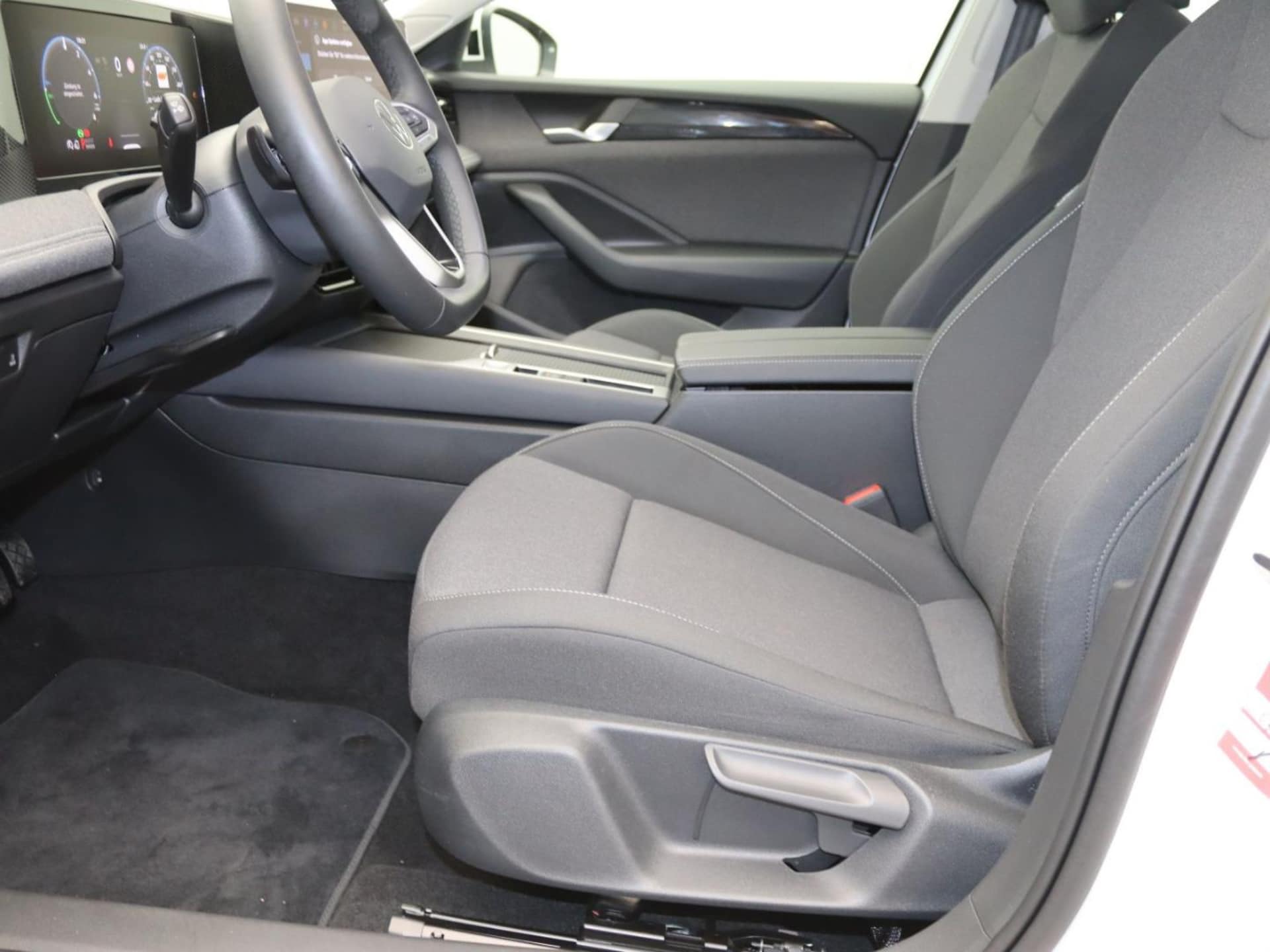 Volkswagen Passat Basis-Modell