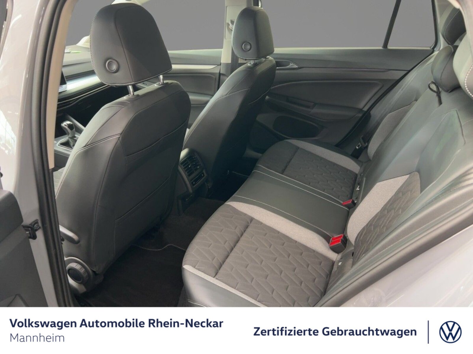 Volkswagen Golf Variant – Bild 7