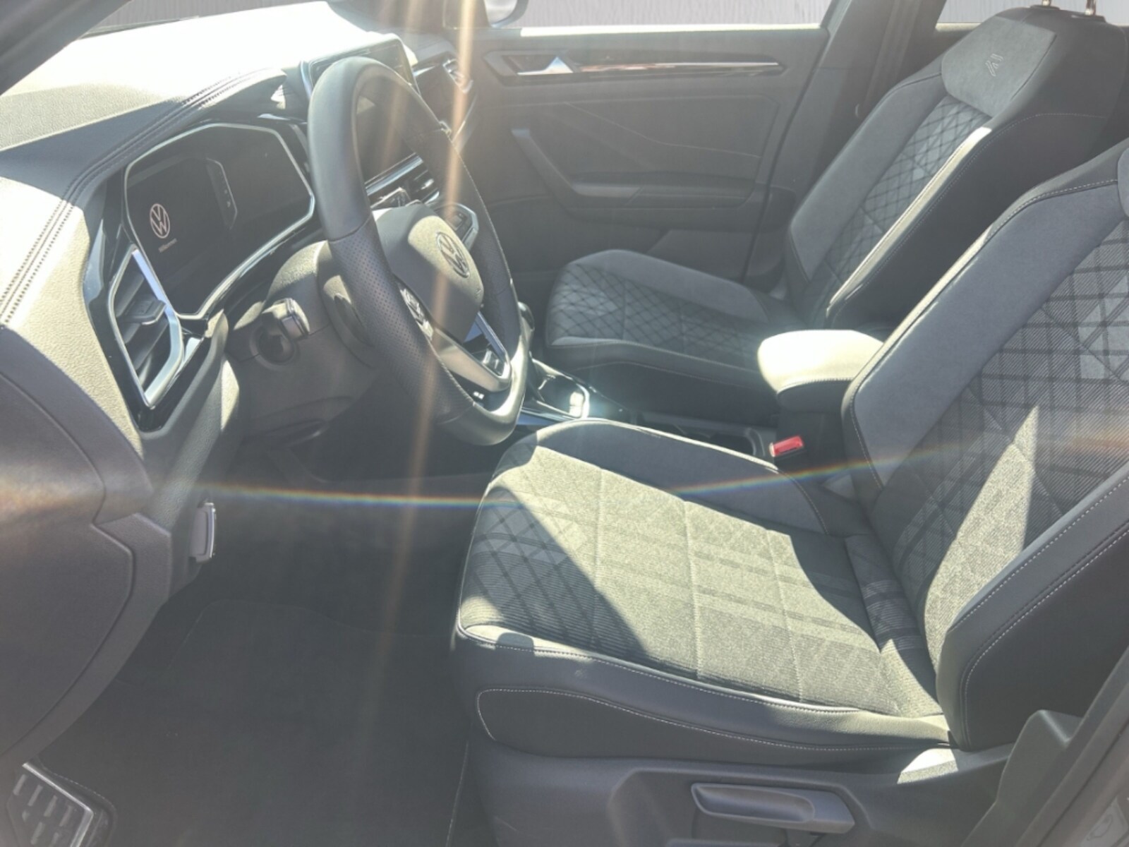 Volkswagen T-Roc – Bild 13