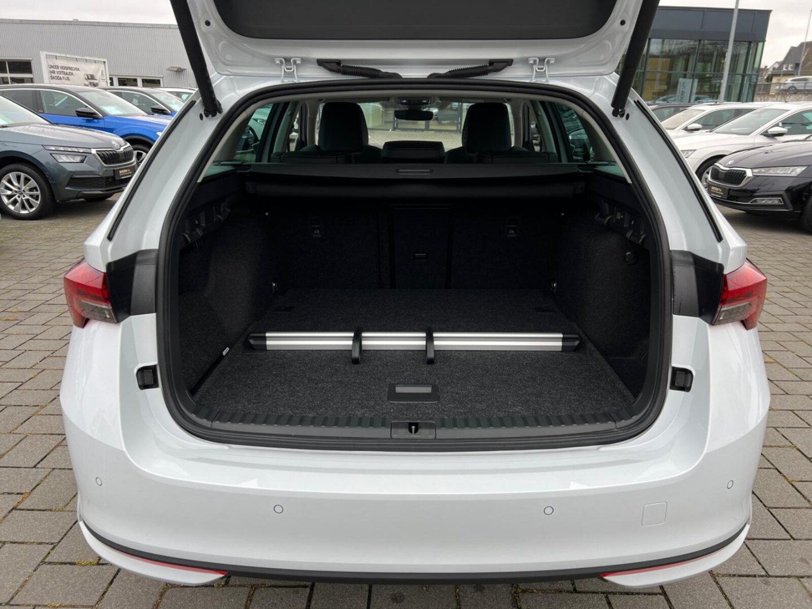 Škoda Octavia Combi – Bild 16