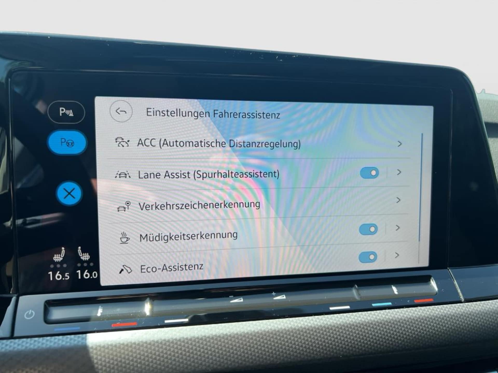 Volkswagen Golf Active