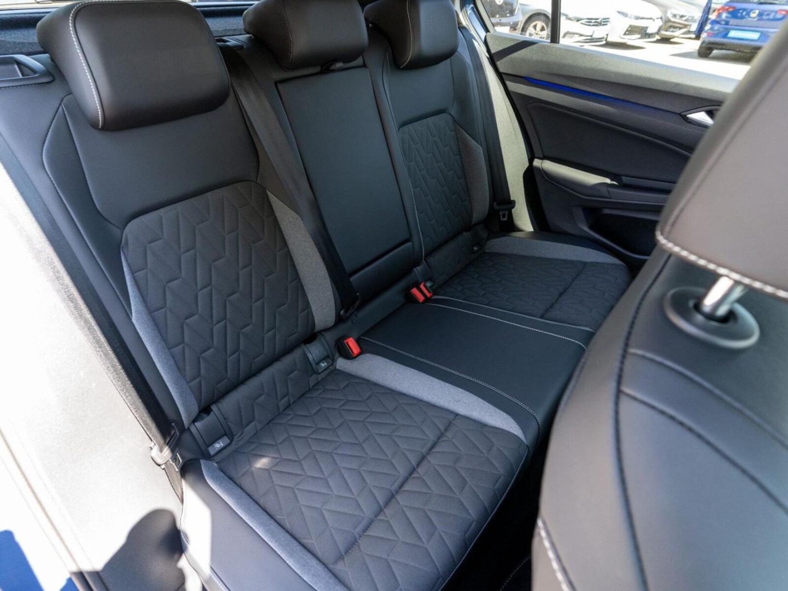Volkswagen Golf – Bild 8