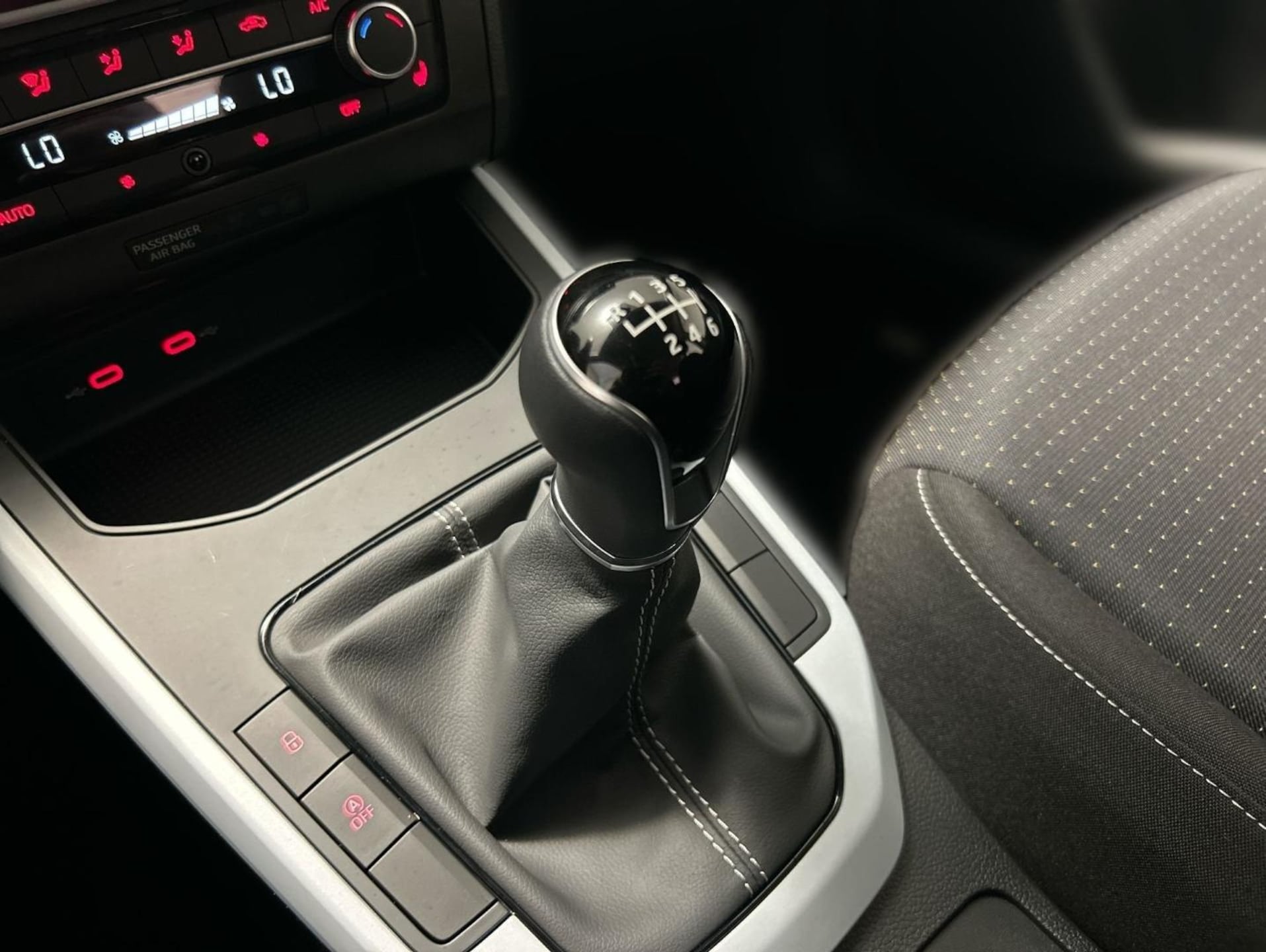 SEAT Arona Style