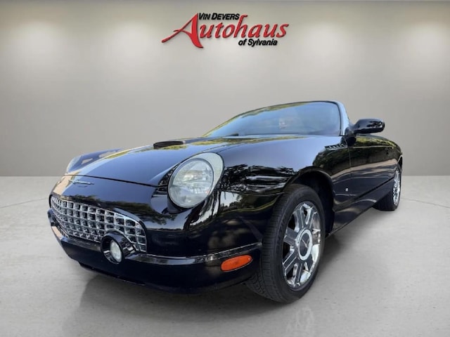 2004 Ford Thunderbird