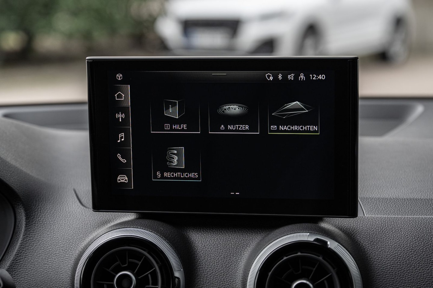 Bild über Audi Q2 S line 35 TFSI S tronic - für weitere Informationen kontaktieren Sie den Audi Partner