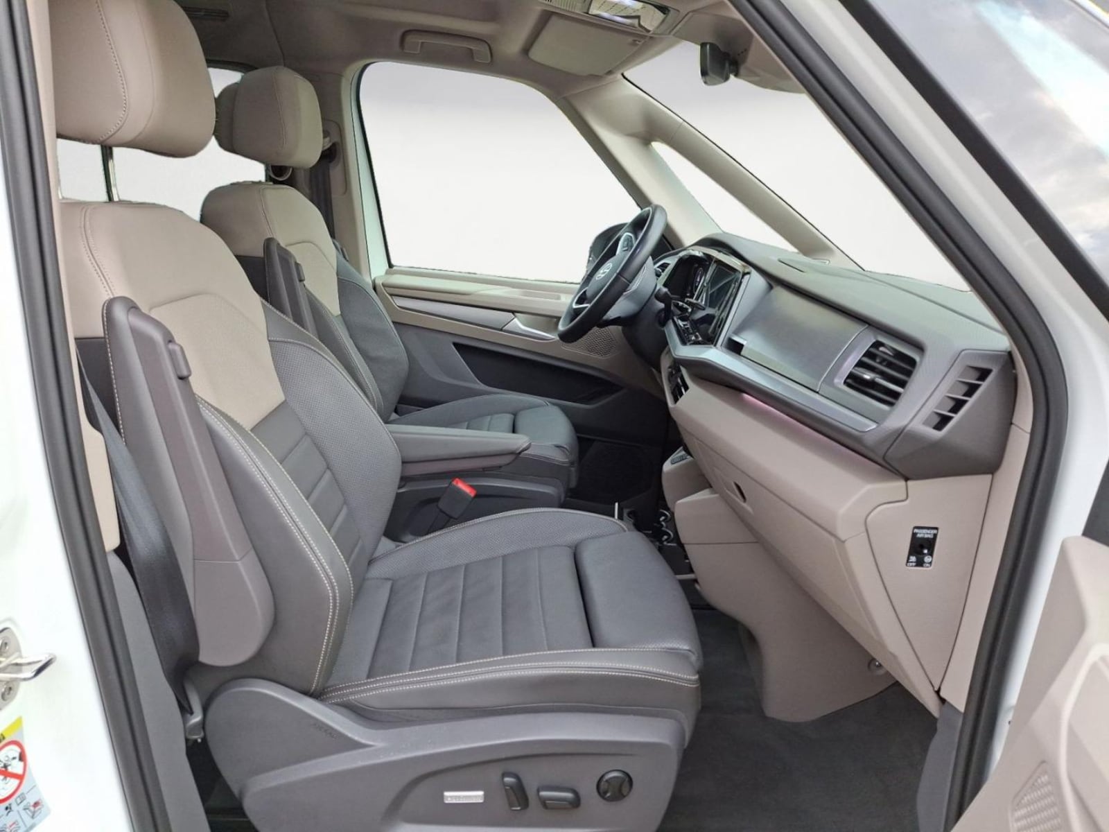 Volkswagen Multivan Langversion – Bild 12