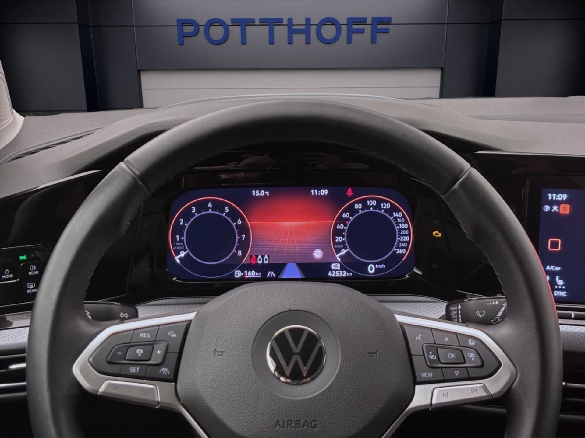 Volkswagen Golf Active
