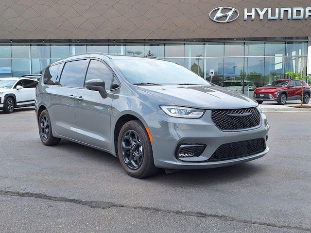 2022 Chrysler