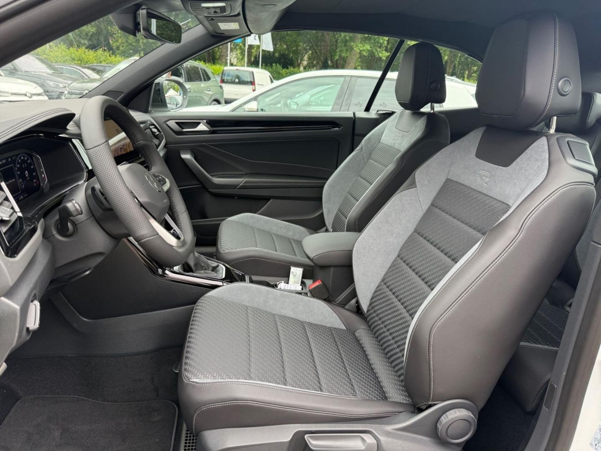 Volkswagen T-Roc Cabriolet R-Line