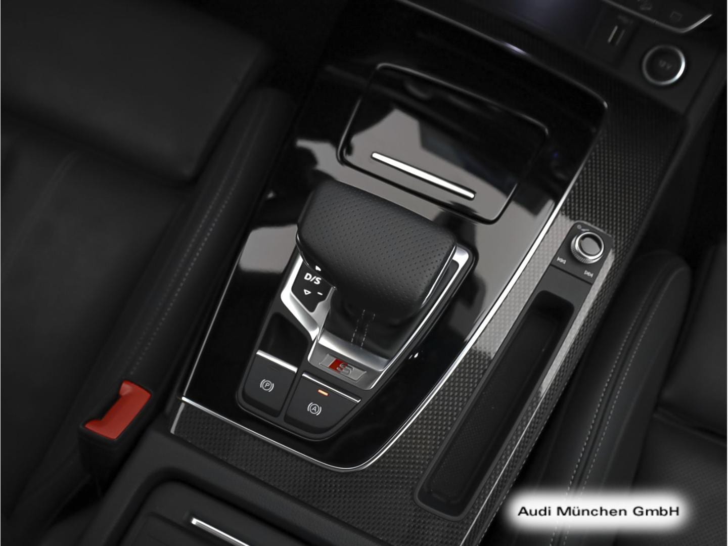 Bild über Audi SQ5 TDI tiptronic - für weitere Informationen kontaktieren Sie den Audi Partner