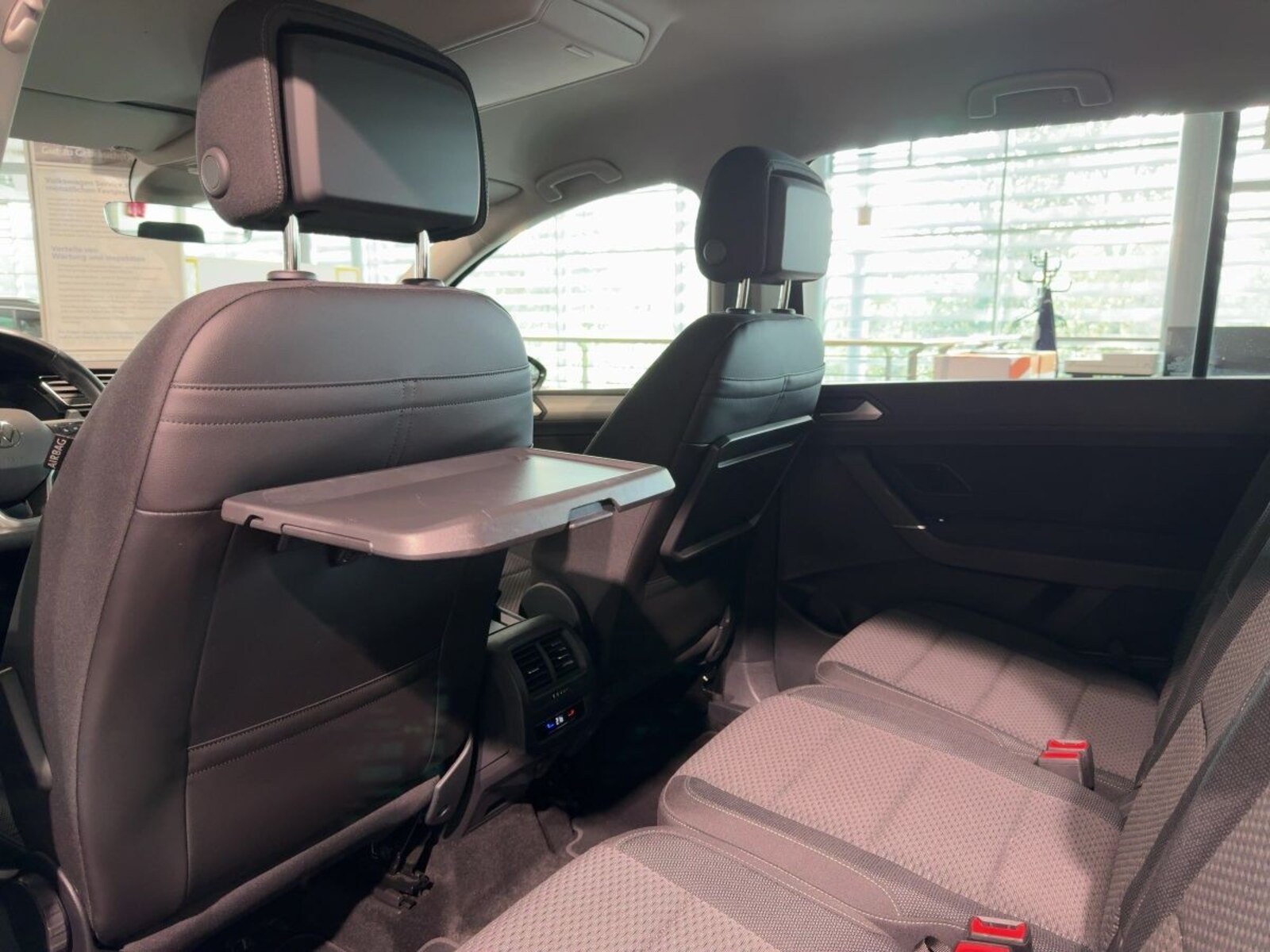 Volkswagen Touran – Bild 8