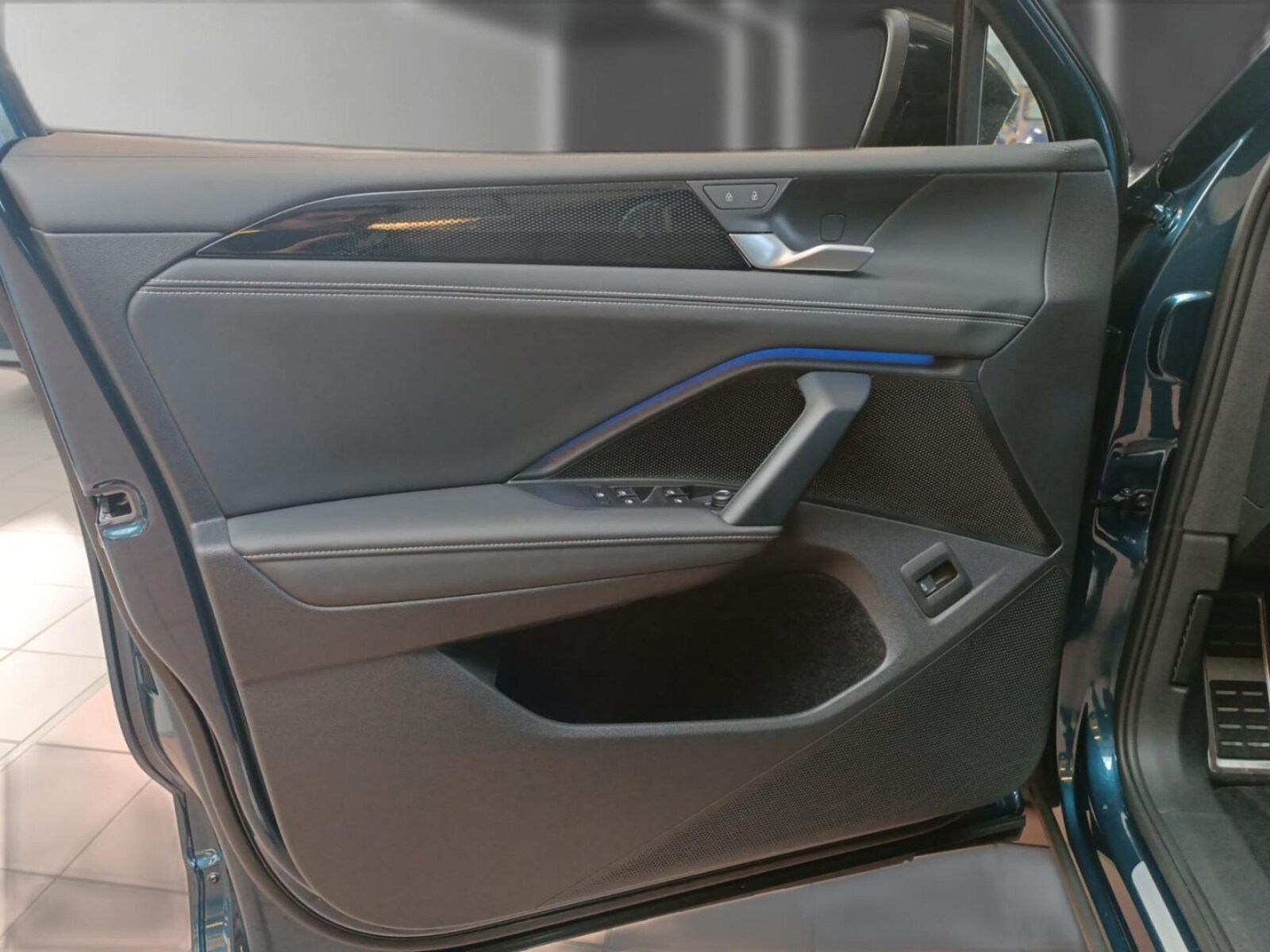 Volkswagen Tiguan – Bild 9