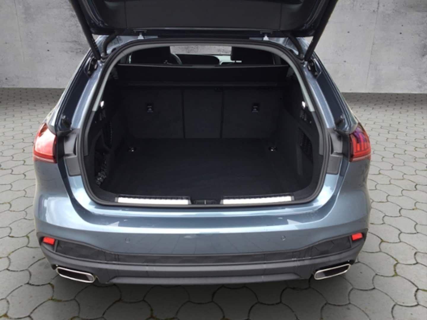 Bild über Audi A5 Avant TFSI S tronic - für weitere Informationen kontaktieren Sie den Audi Partner