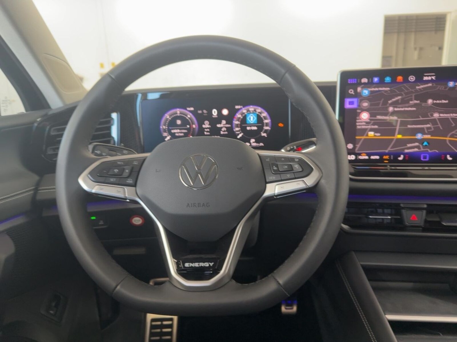 Volkswagen Tiguan – Bild 10