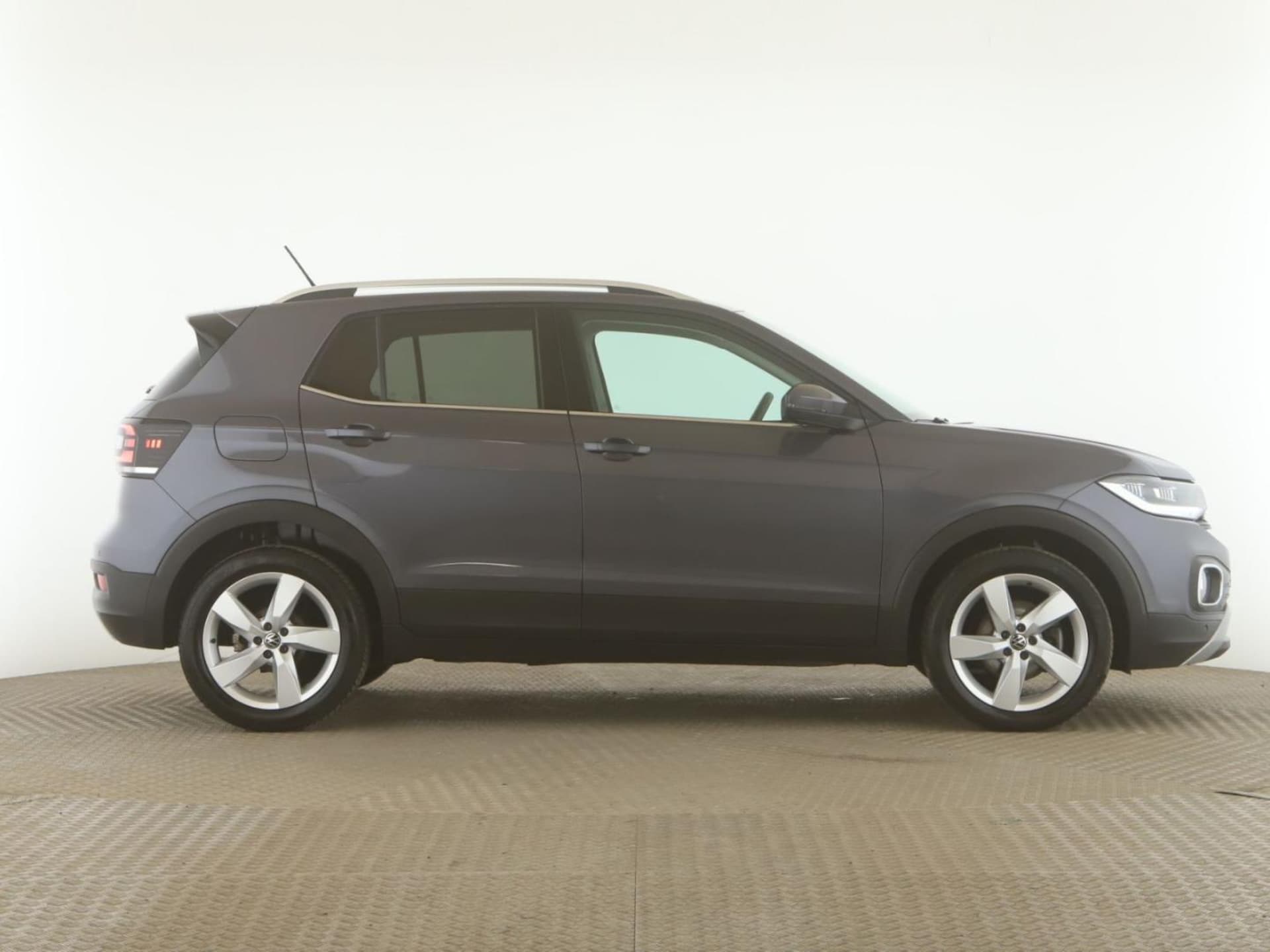 Volkswagen T-Cross Style