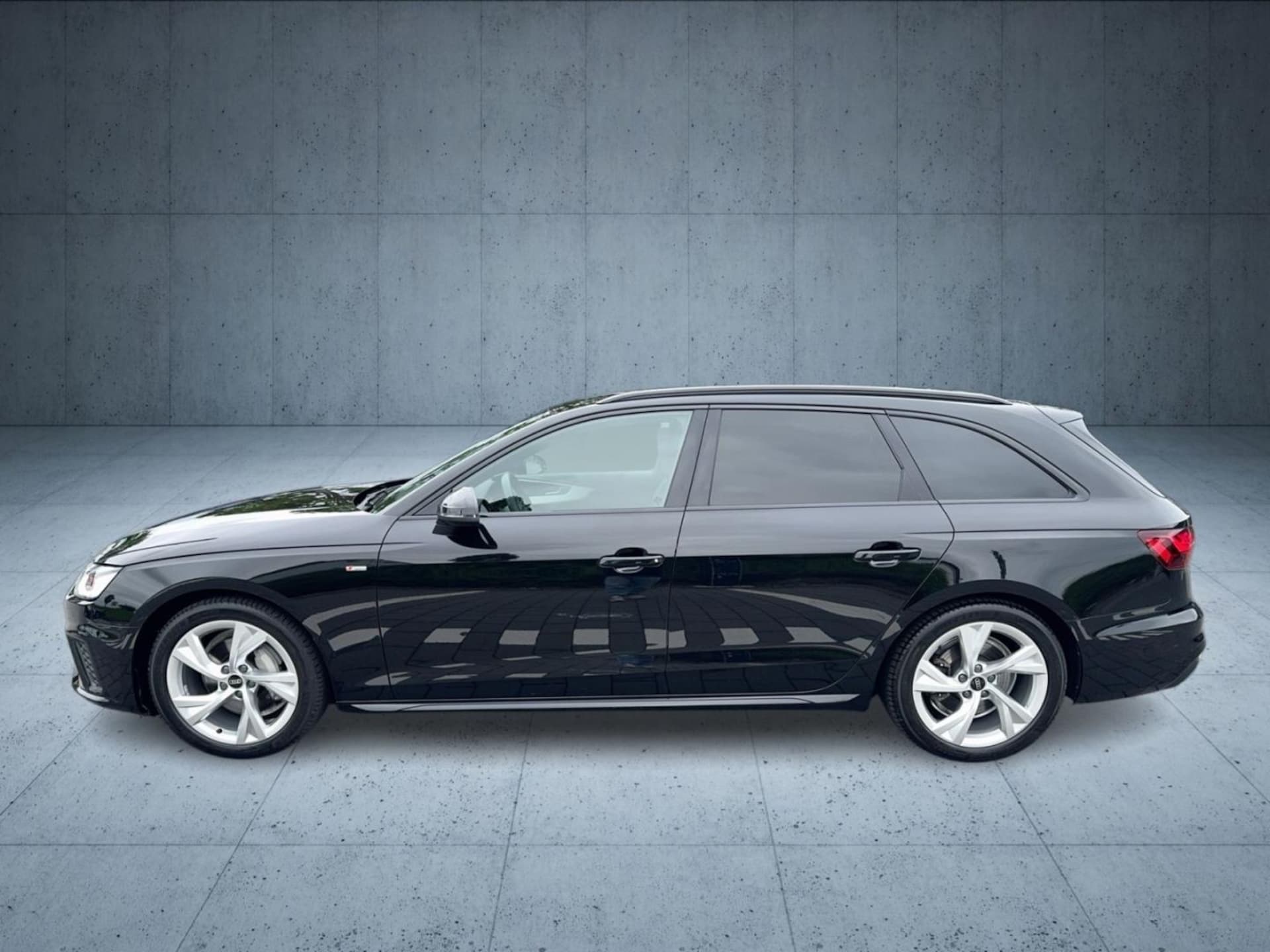 Audi A4 Avant S line