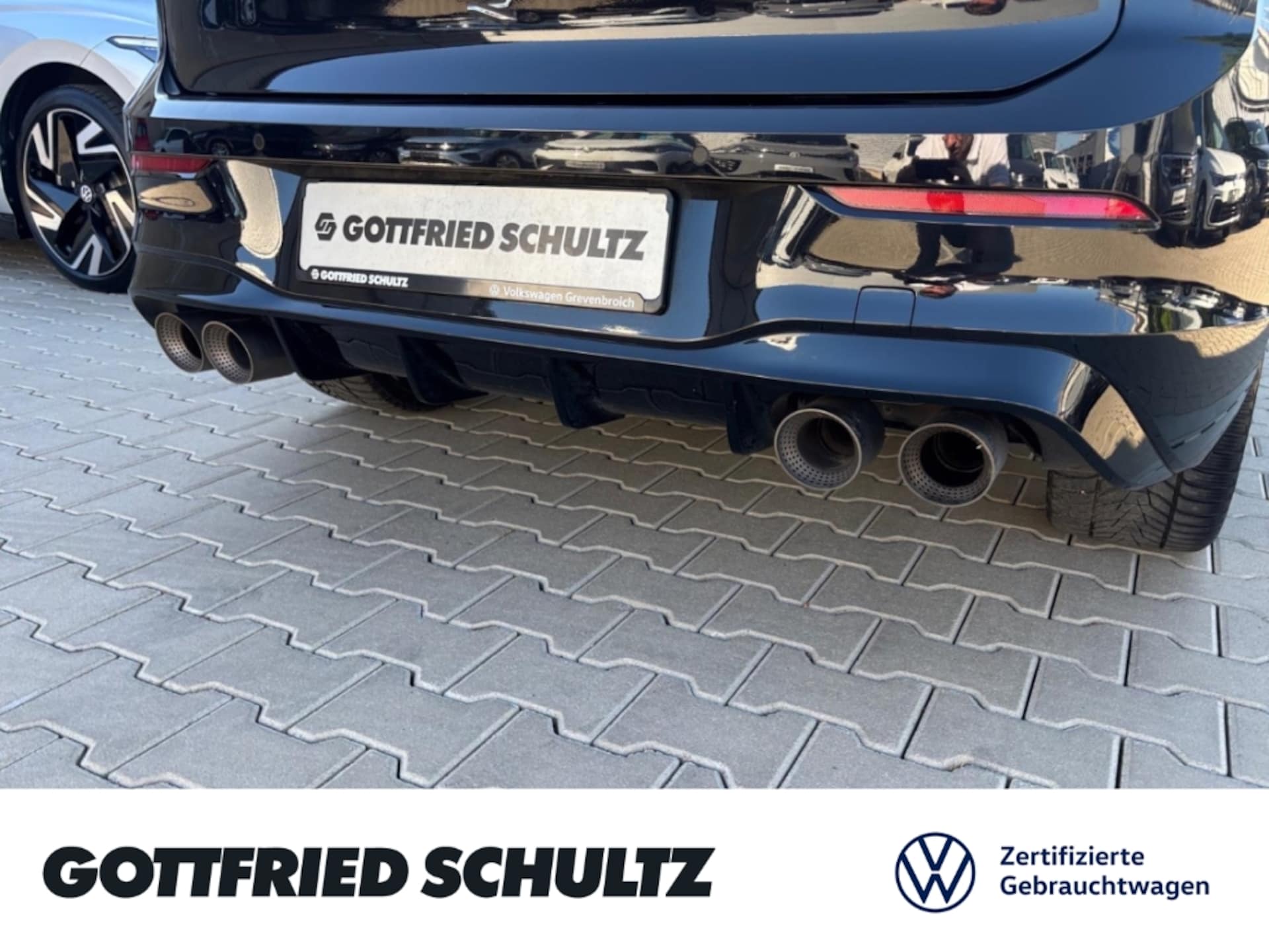 Volkswagen Golf R