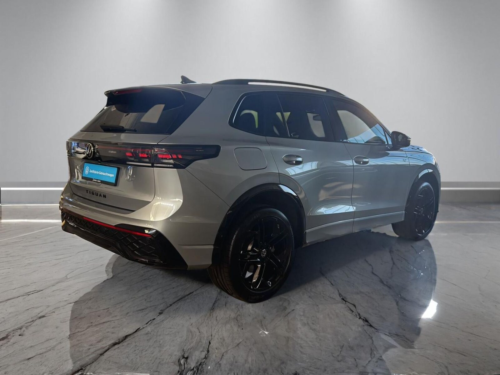 Volkswagen Tiguan – Bild 17