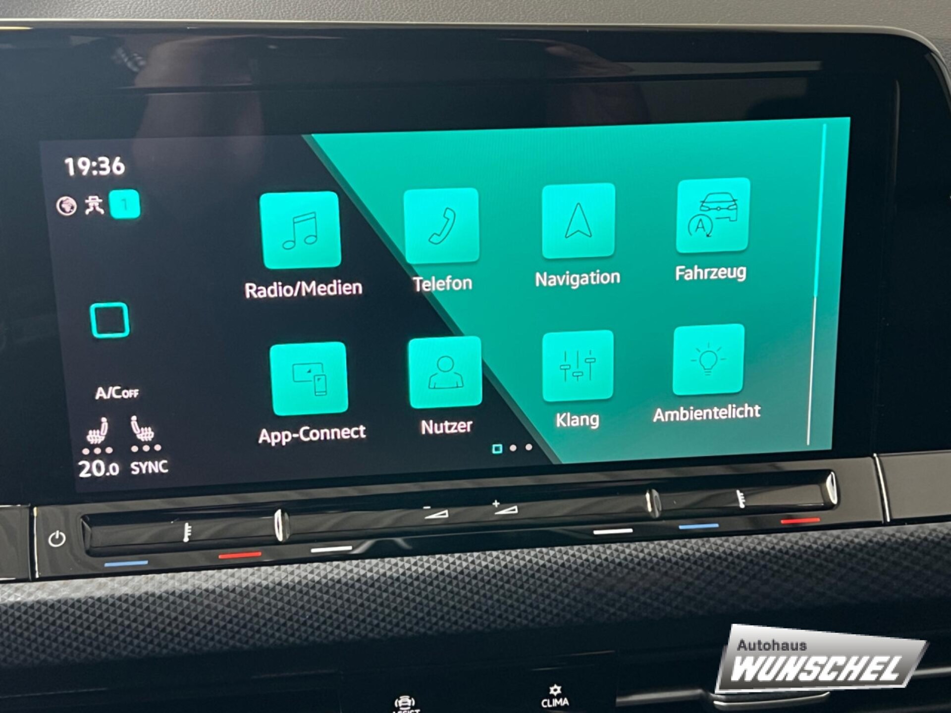 Volkswagen Golf United