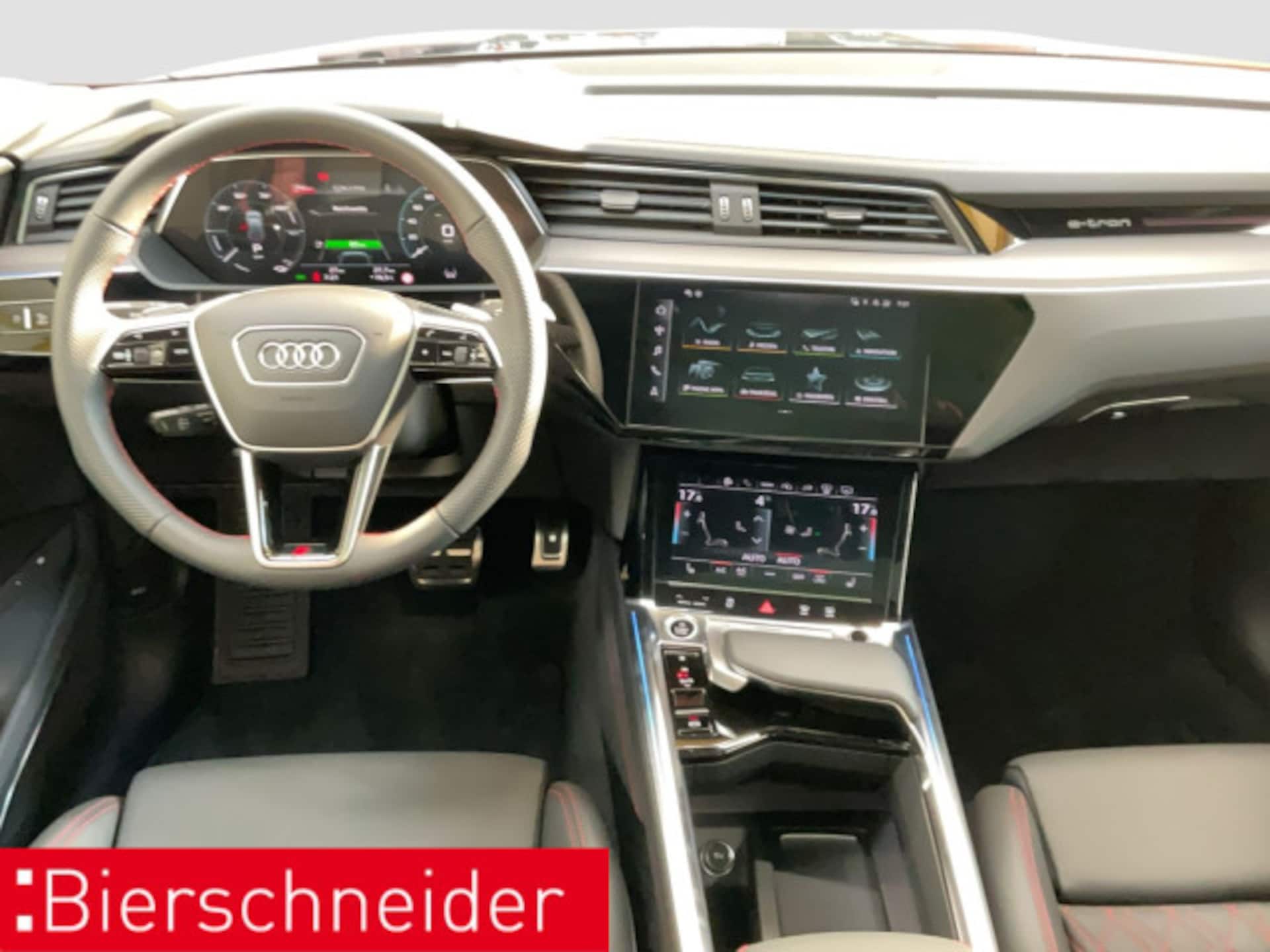Audi Q8 Sportback e-tron S line