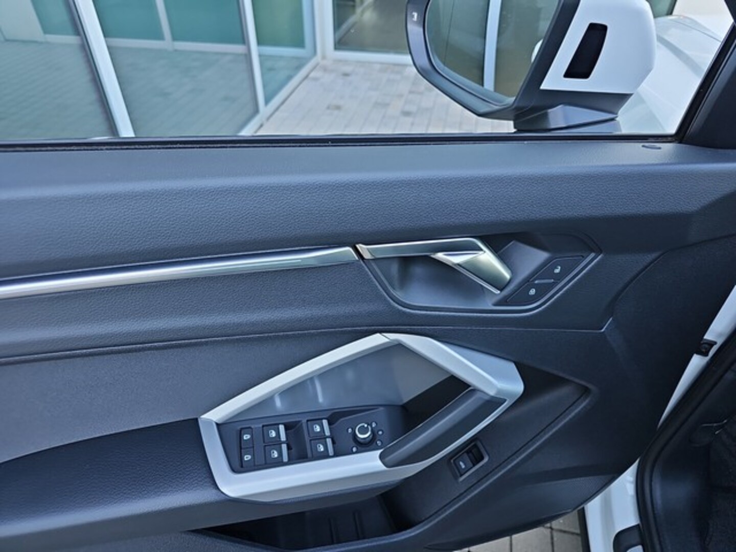 Bild über Audi Q3 Sportback S line 40 TFSI quattro S tronic - für weitere Informationen kontaktieren Sie den Audi Partner