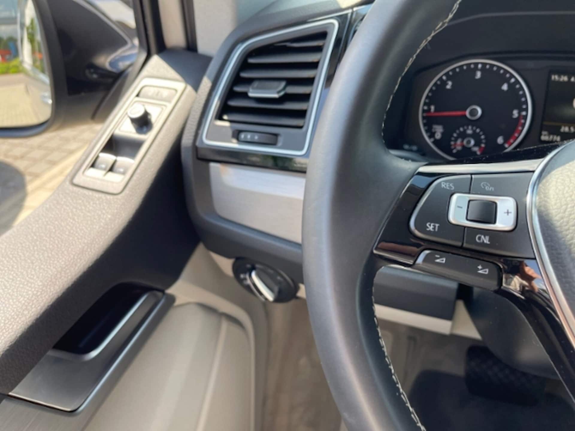 Volkswagen T6 California Ocean