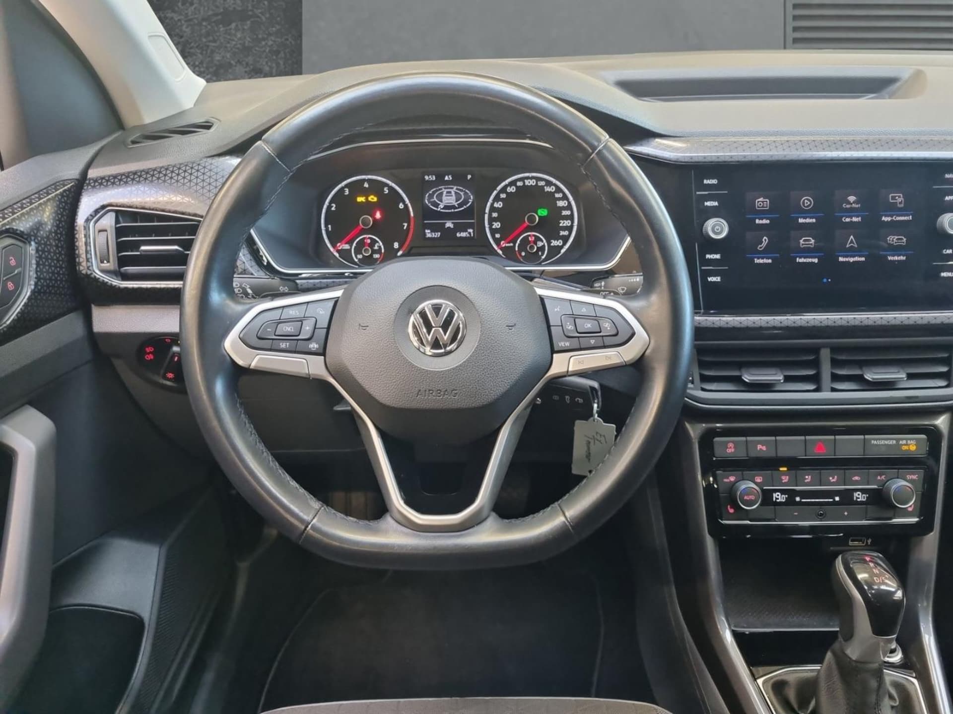Volkswagen T-Cross Style