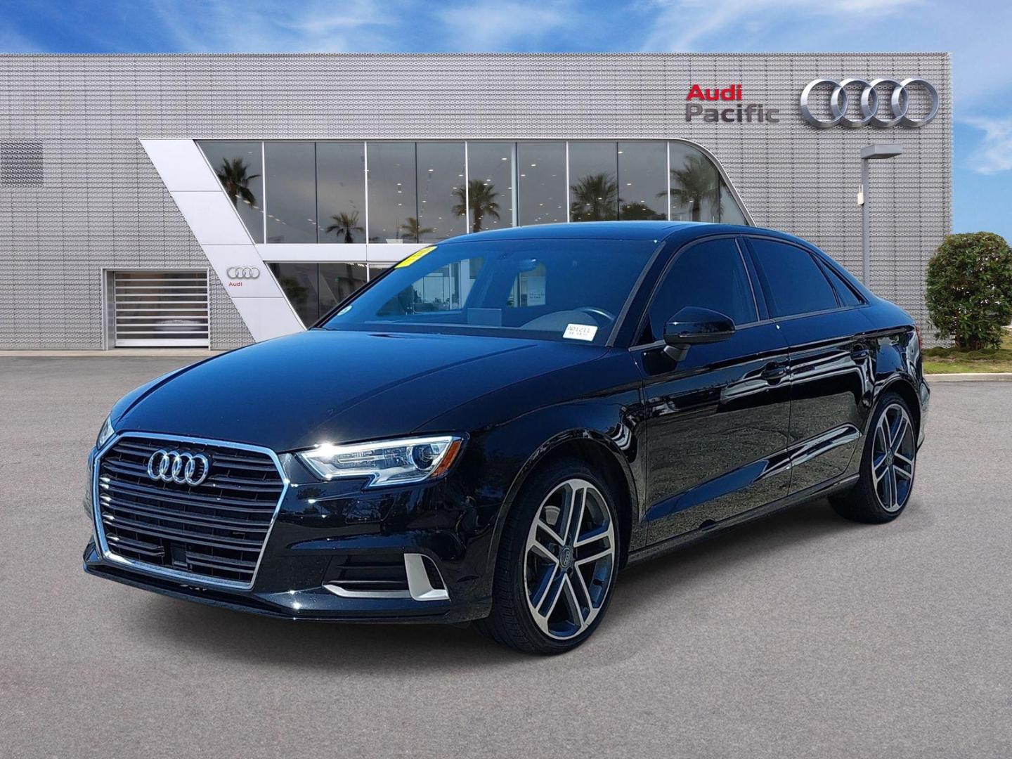 2018 Audi A3 2.0T FWD S tronic Premium's photo