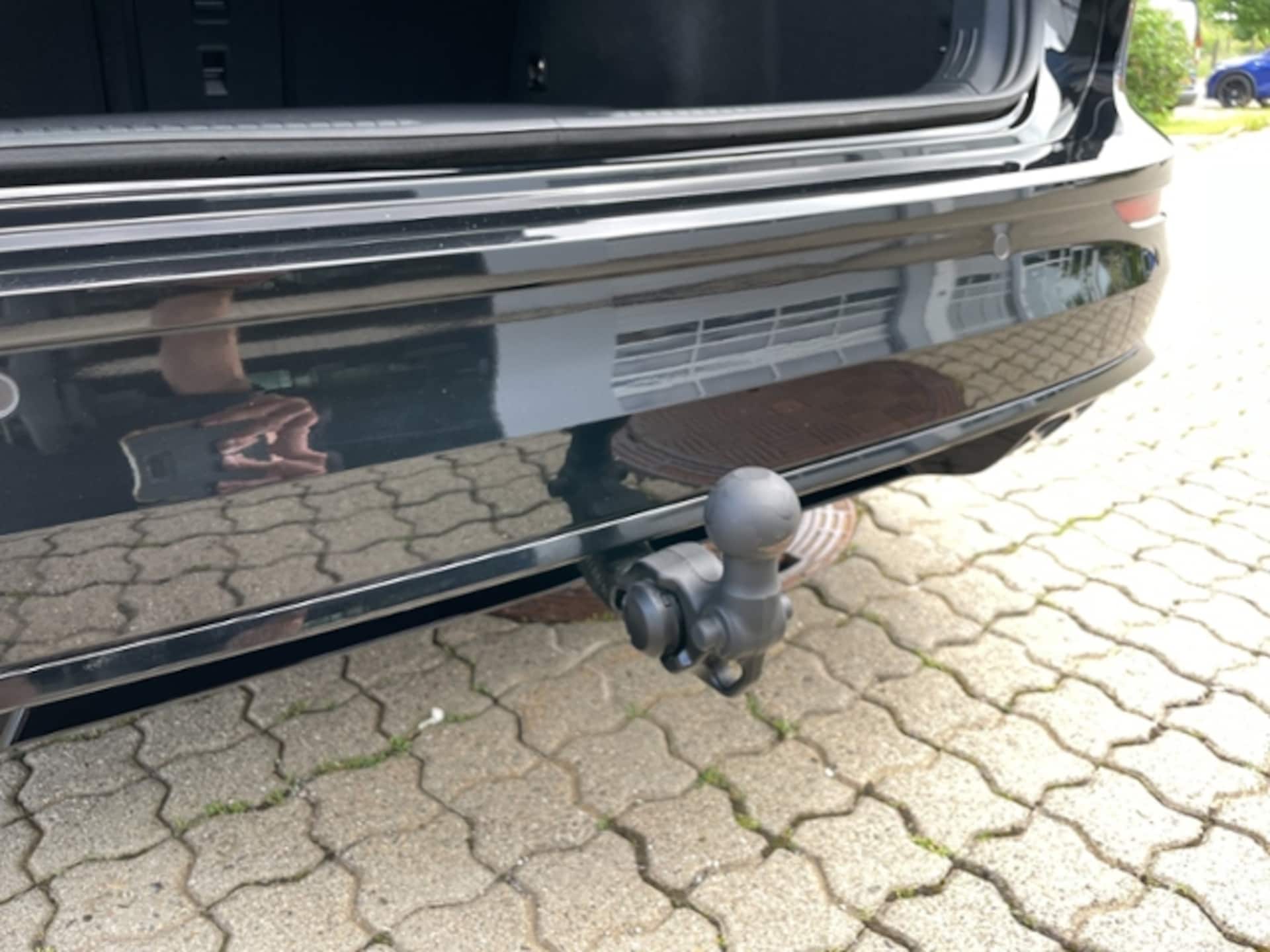 Volkswagen Golf Variant R-Line
