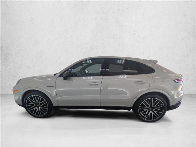2026 Porsche Cayenne E-Hybrid Coupe