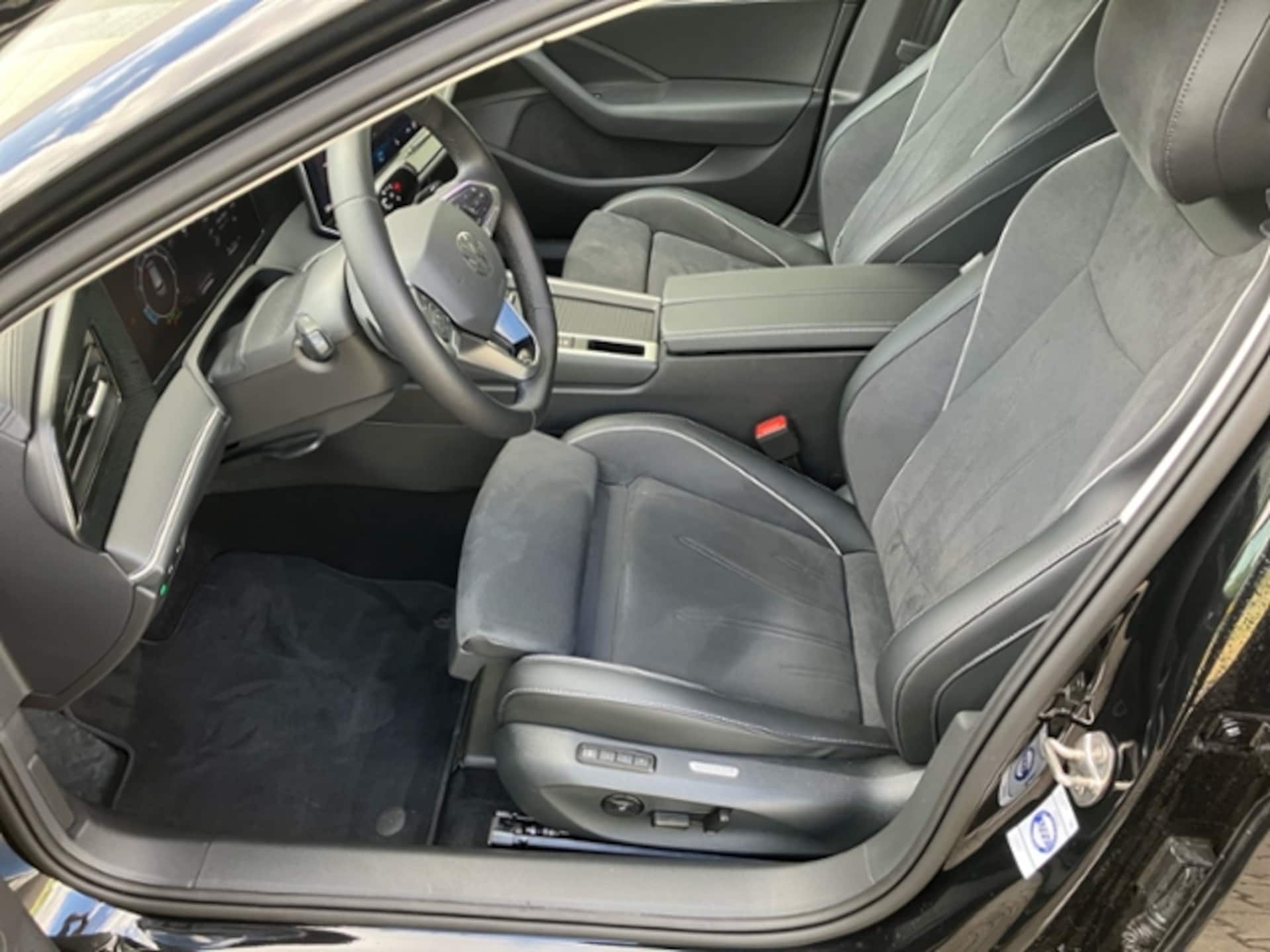 Volkswagen Passat Business