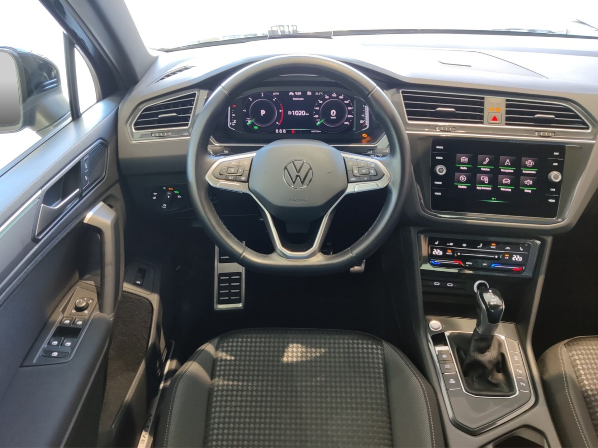 Volkswagen Tiguan Active