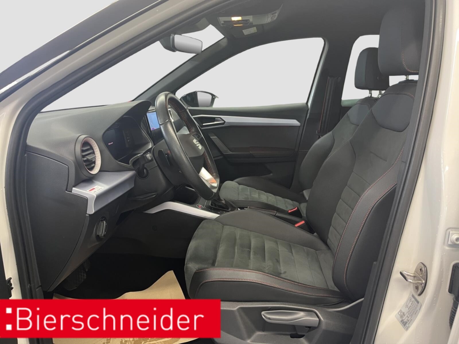 SEAT Arona – Bild 12