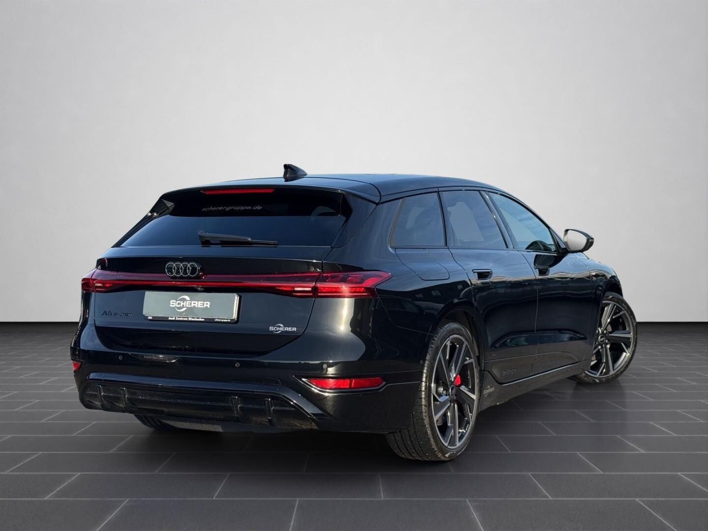 Bild über Audi A6 Avant e-tron S line business e-tron performance 270 kW - für weitere Informationen kontaktieren Sie den Audi Partner