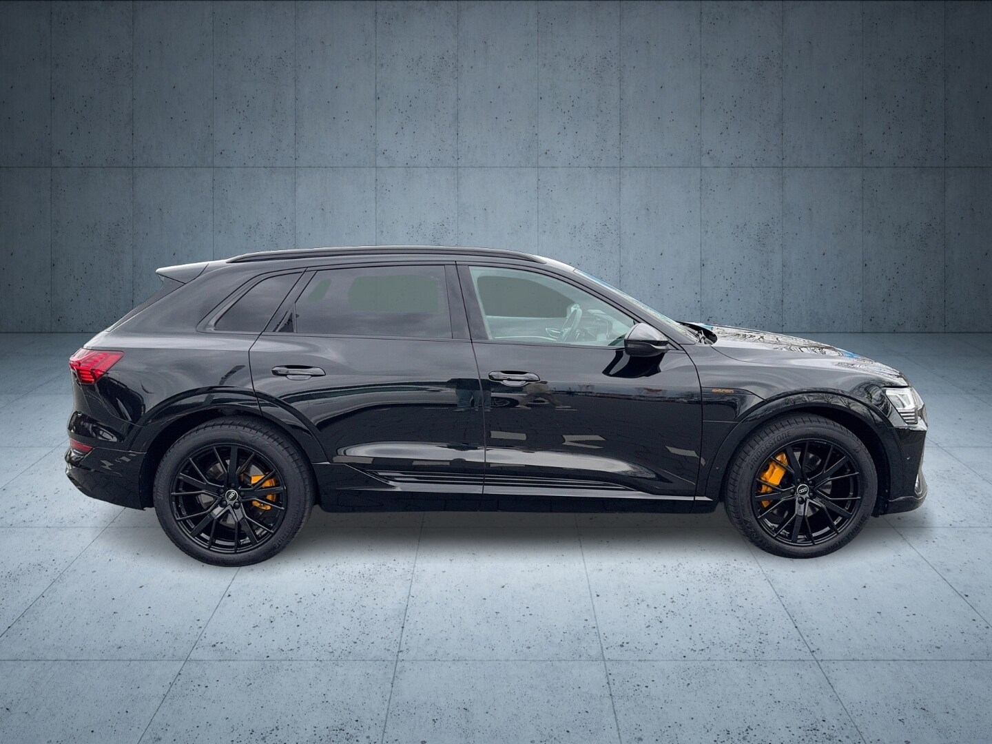 Image about Audi e-tron S line 50 quattro